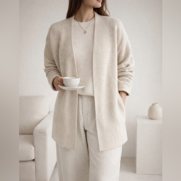 Monk & Lou Sweaters - Monk & Lou Cozy Cream wool blend Open-Front Sweater size medium
